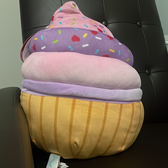 NWT Kimmie the Cupcake Squishmallow 12” - Picture 3 of 3